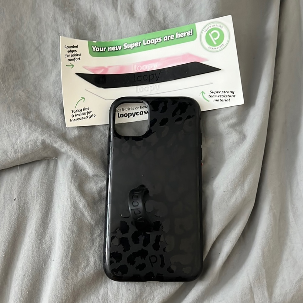 Loopy case with extra loop